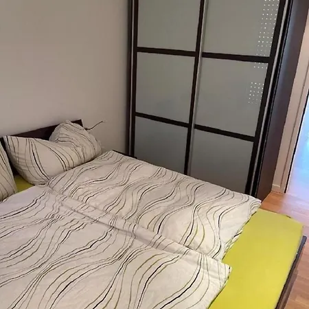 35 Orizia Appartement *